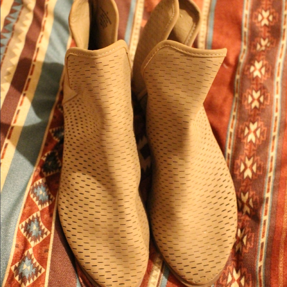 Tan Ankle Boot Women 9.5